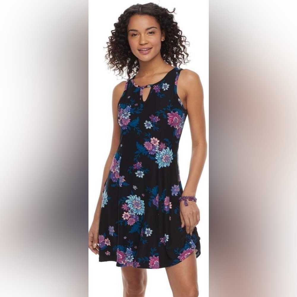 Mudd | Velvet Floral Sleeveless Keyhole Mini Dress Black Size Medium